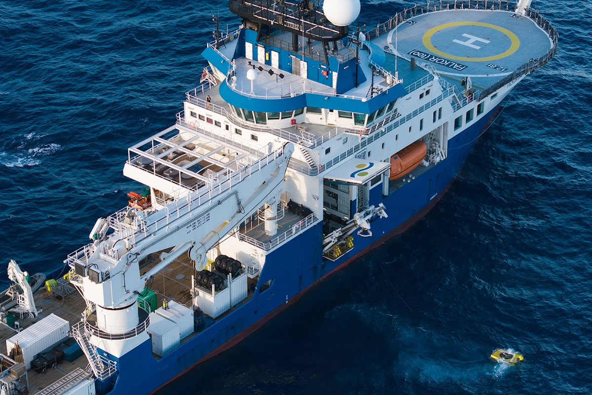 ROV SuBastian is deployed from the research vessel Falkor (too) for a research dive in the South Atlantic during the expedition (Credit: Alex Ingle / Schmidt Ocean Institute).